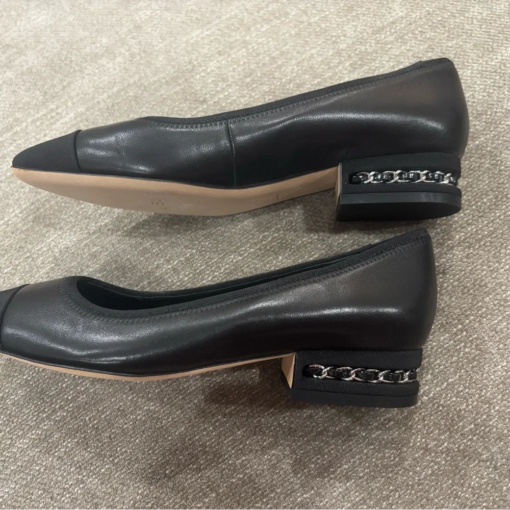 Vaneli Black Leather Low Heels - Picture 2 of 5